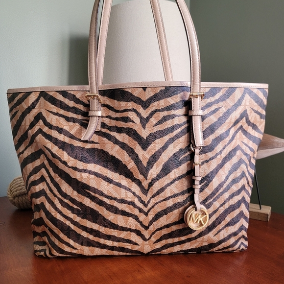 Michael Kors Tiger Striped Coated Canvas & Tan Leather Tote with MK Charm - Picture 1 of 16
